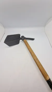 Engelsk WW2 hakke med bajonet 1944 dateret