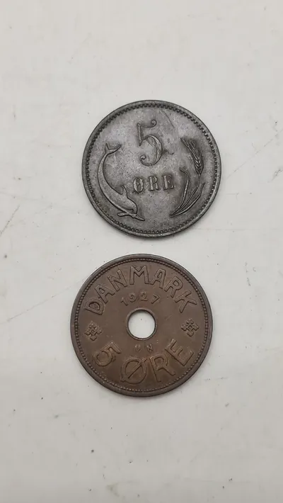 Danish 5 Øre Coins, 1927 and 1898