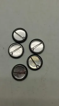 Hippie pins 