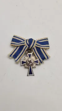 Tysk Moderkors 2 klasse miniturer WW2, Original 