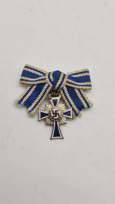 Tysk Moderkors 2 klasse miniturer WW2, Original 