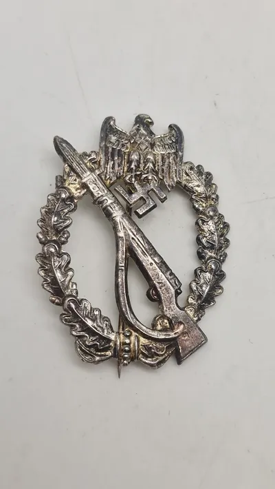 WWII German Silver Infantry Assault Badge (Infanterie-Sturmabzeichen) Postwar 