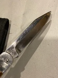 Veludført foldekniv med bæltetaske