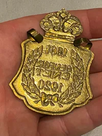 Originalt skilt med teksten 1864-1920 Genforenet