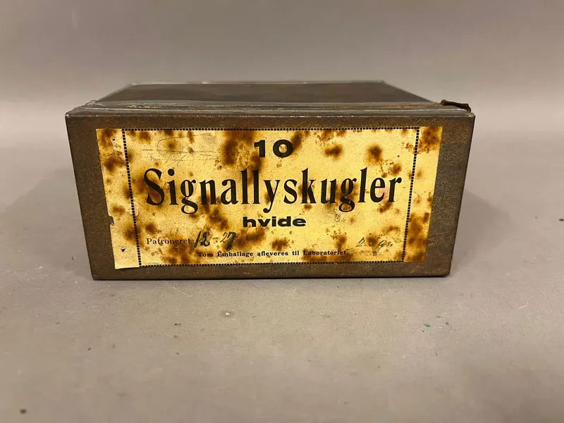 Sjælden Dansk signal kugle æske