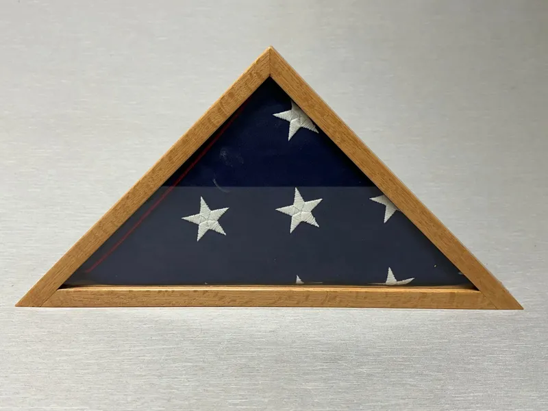 Originalt amerikansk kisteflag Cuffinflag, givet til en veterans efterladte ved begravelsen, og gemt som et patriotisk symbol