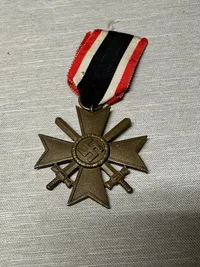 Originalt Tysk WW2 KVK med sværd