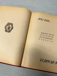 Ekstrem sjælden Norsk bog Legionsminder fra 1943, lister med faldne og super gode fotos