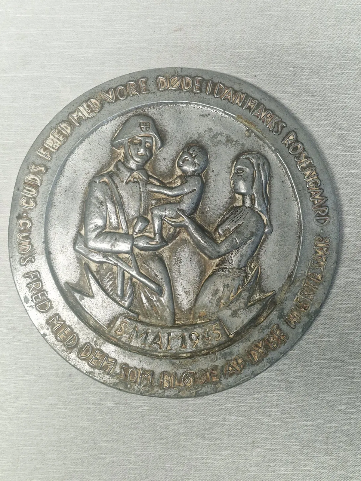 Original dansk befrielses plakette