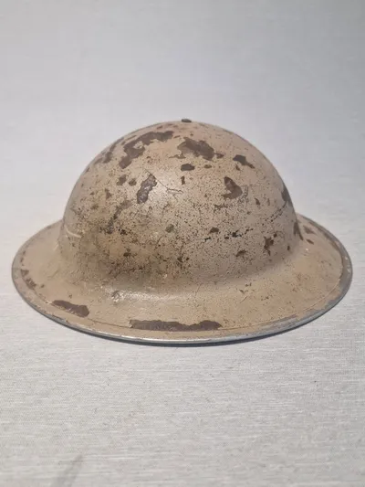 Original engelsk sandfarvet Tommy hjelm WW2 Felttoget i Nordafrika