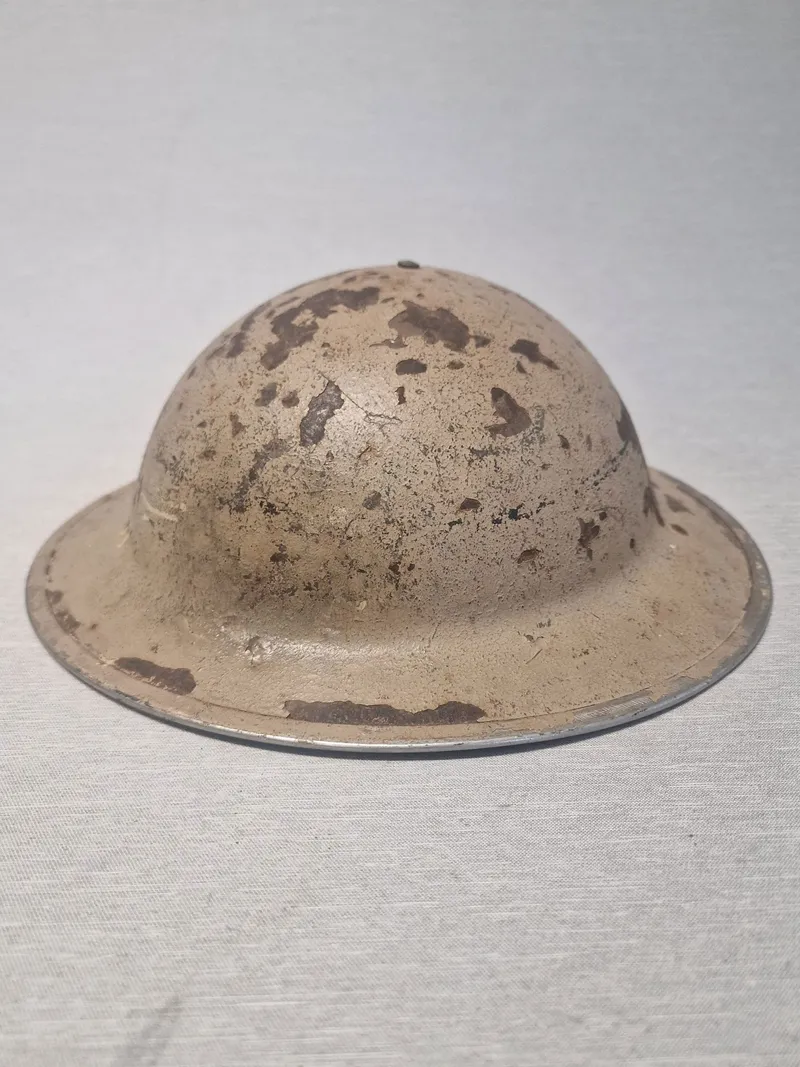 Original engelsk sandfarvet Tommy hjelm WW2 Felttoget i Nordafrika