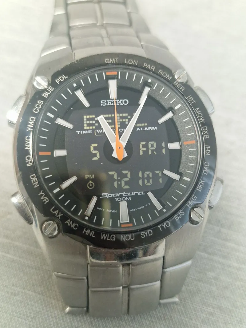 Seiko Sportura Sort/Stål Ø41 m helt nyt batteri nypris 3.750 kr