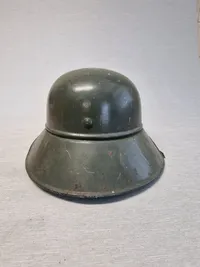 Original tysk Luftschütz hjelm
