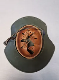 Original tysk Luftschütz hjelm