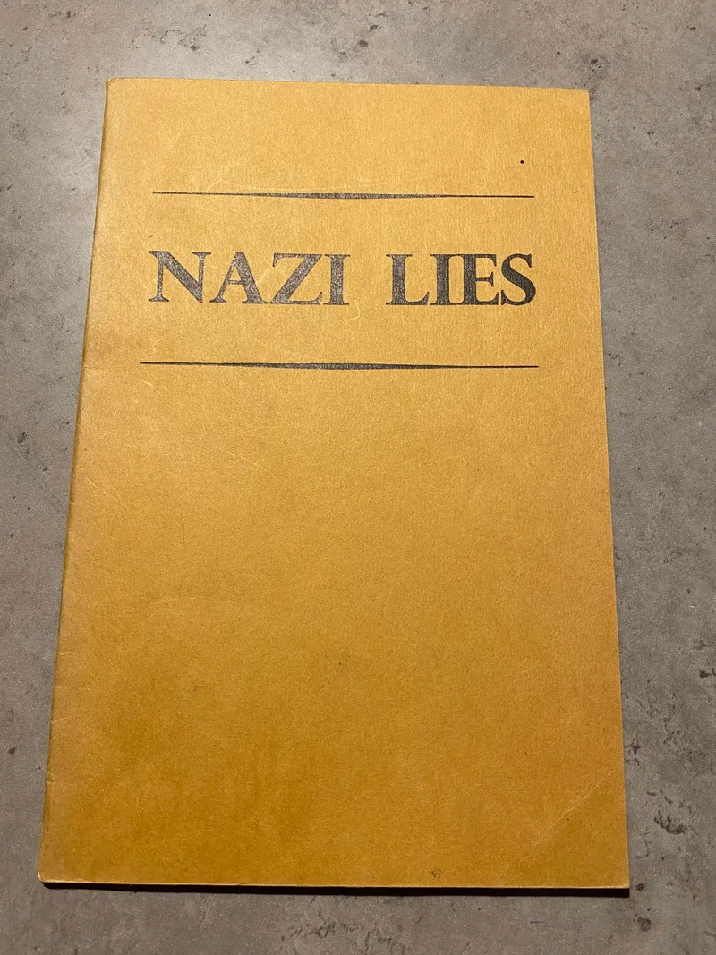 Sjældent originalt hæfte fra 1930’erne som fortæller om nazismen