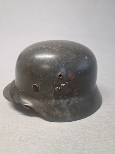 Tysk M40 hjelm, skal original