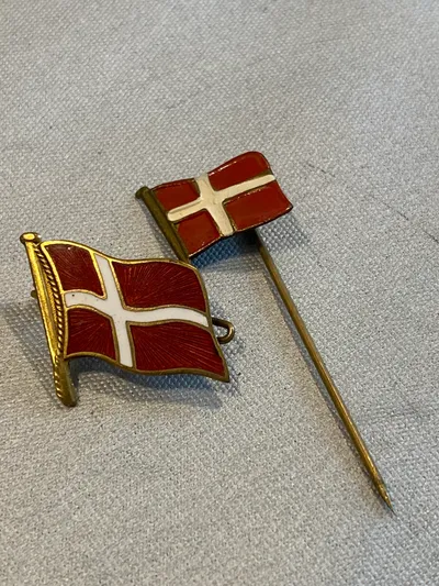 Originale danske nationale pins fra tiden omkring WW2