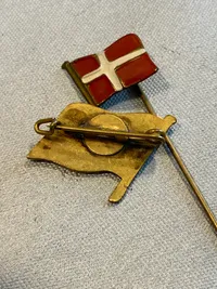 Originale danske nationale pins fra tiden omkring WW2