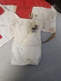 Original tysk ww2 førstehjælps taske med  Sanitäter Medical Recognition Identification Vest og armbind