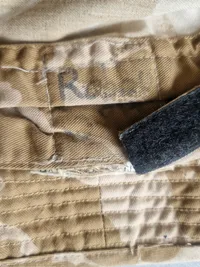 Bøllehat i engelsk ørken camo