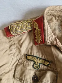 Generals uniformsskjorte - Postwar
