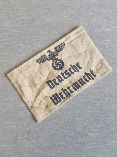 Tysk ww2 armbind - Postwar