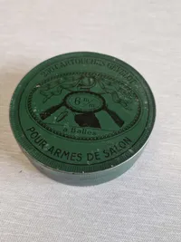 Ældre original metaldåse til ammunition