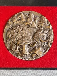 Færø medalje 1975 , Grønlands medalje 1973  , Islands medalje 1973