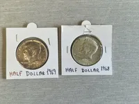 To originale amerikanske half dollars