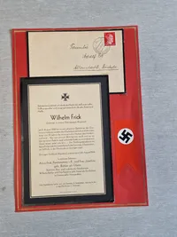 Originalt tysk lot på falden soldat