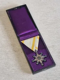 Original Japanese Cased Order of the Sacred Treasure 8th Class - ww2