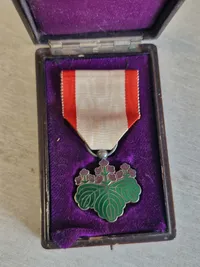 Original japansk Order of the Rising Sun 7th class med æske