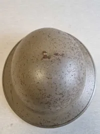 Original engelsk Tommy hjelm  - ( Hollandsk )