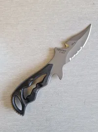 Dykkerkniv med tilbehør og æske , Titanium