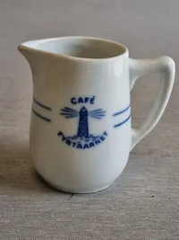 Original flødekande fra Café Fyrtaarnet