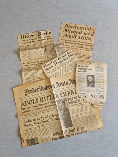 Samling Adolf Hitler aviser og udklip - originale