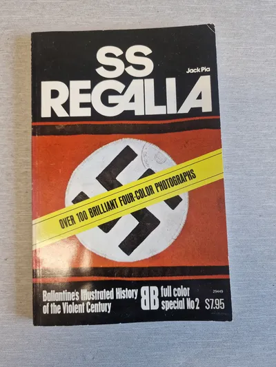 SS regalia