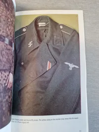 SS regalia