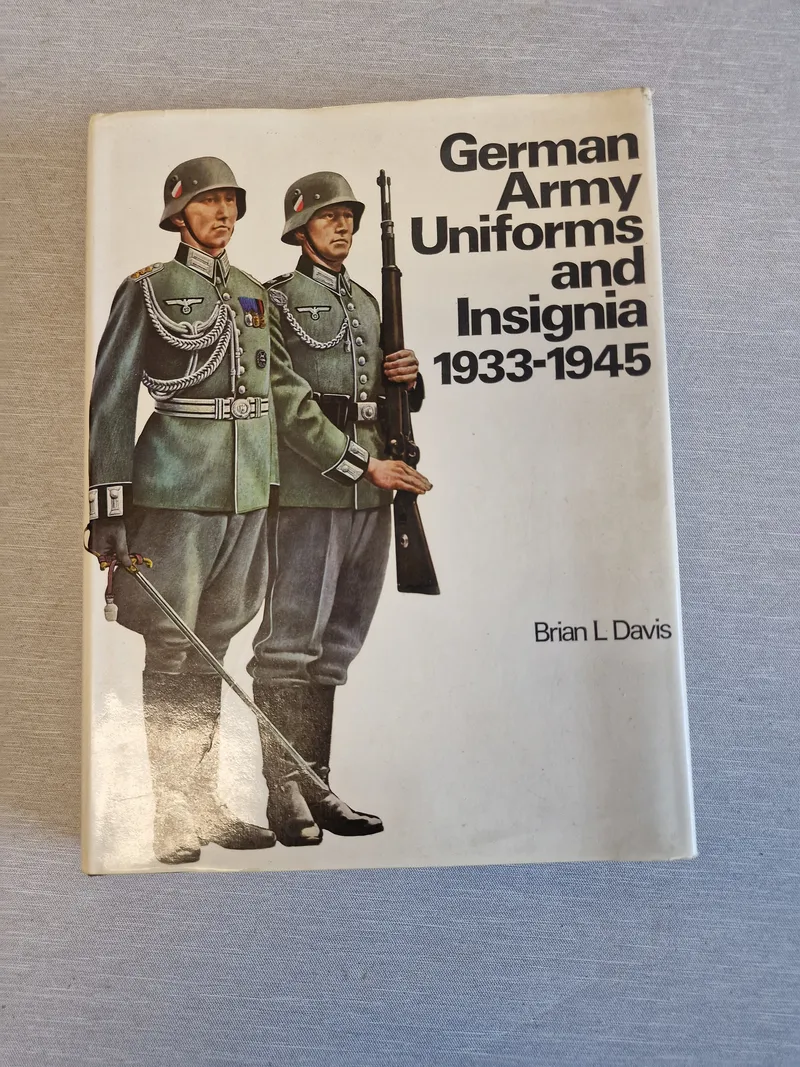 German Army uniform and insignia 1933-1945