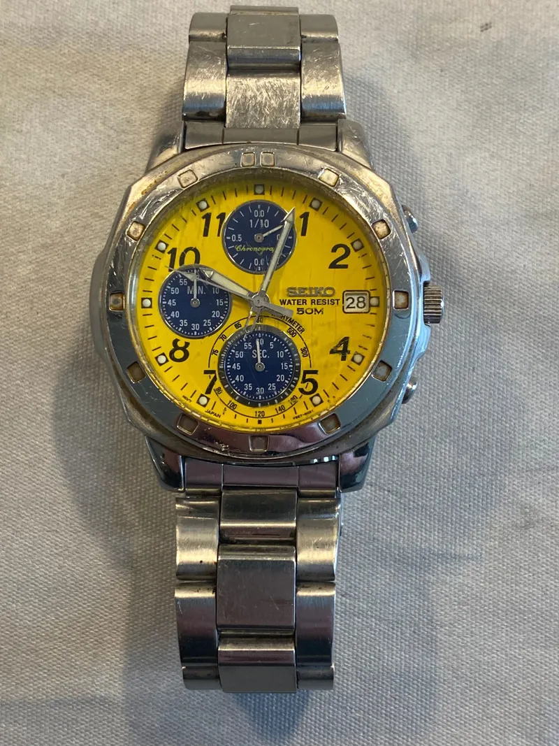 Originalt Seiko ur med lækker gul skive