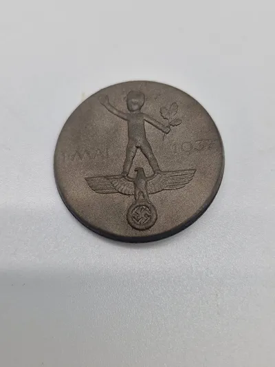 Originalt Tysk dagsmærke