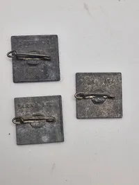 Originalt lot WHW mærker WW2