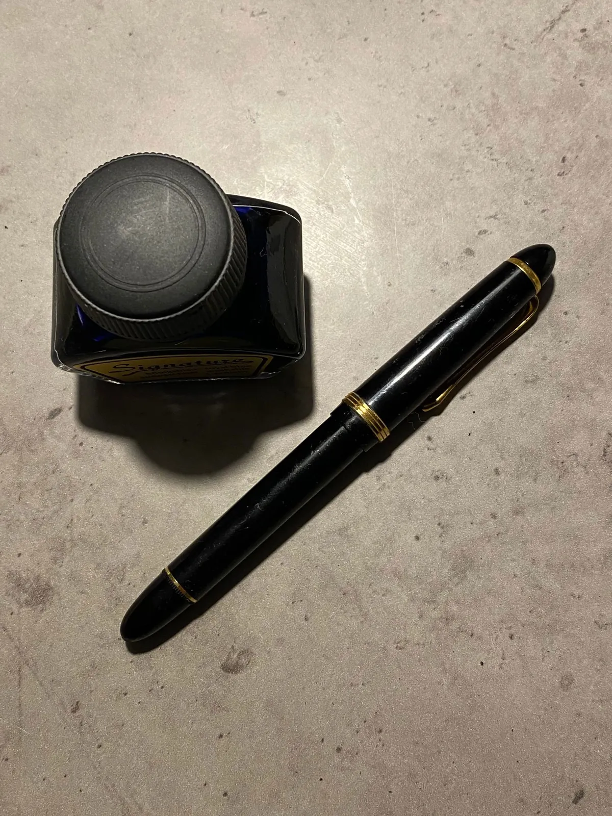 Pen m. blæk
