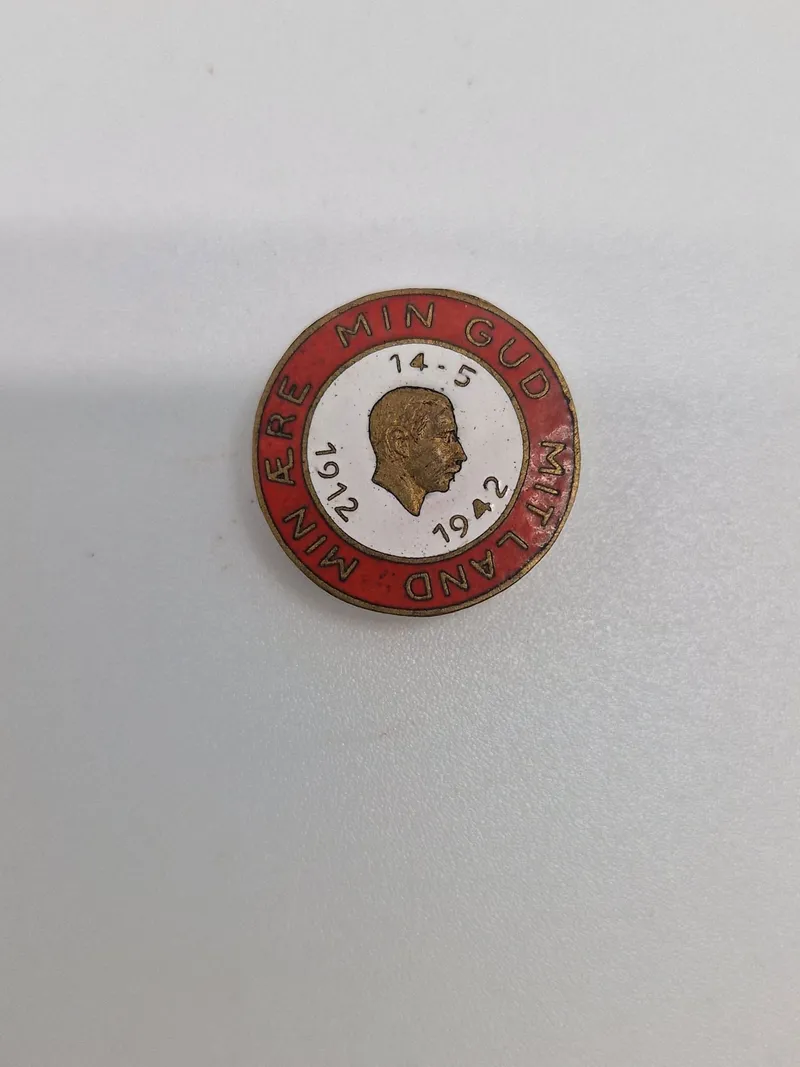 Original Christian X pin