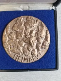 Færø medalje 1975 , Grønlands medalje 1973  , Islands medalje 1973