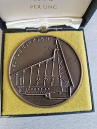 Færø medalje 1975 , Grønlands medalje 1973  , Islands medalje 1973