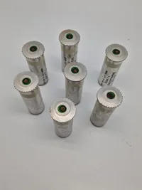 Samling afskudte signalpatroner i kaliber 4 (26,5mm) anvendt i det danske forsvar