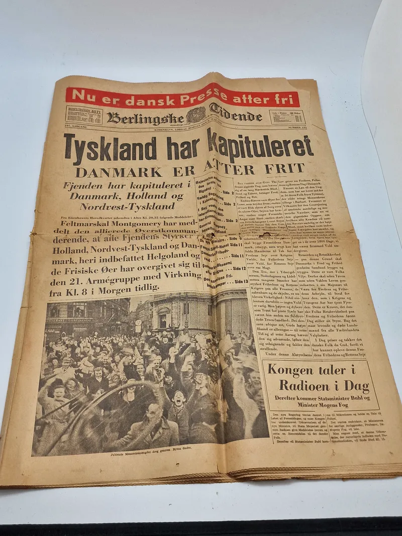 Original dansk befrielsesavis - 1945