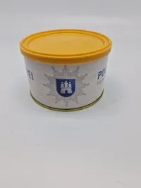 Original feltration indeholdende brød fra det tyske politi i Hamburg