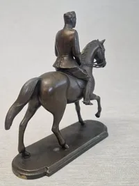 Original figur af Kong Christian X til hest
